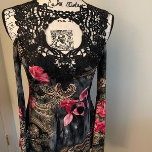 NWOT beautiful cold should blouse